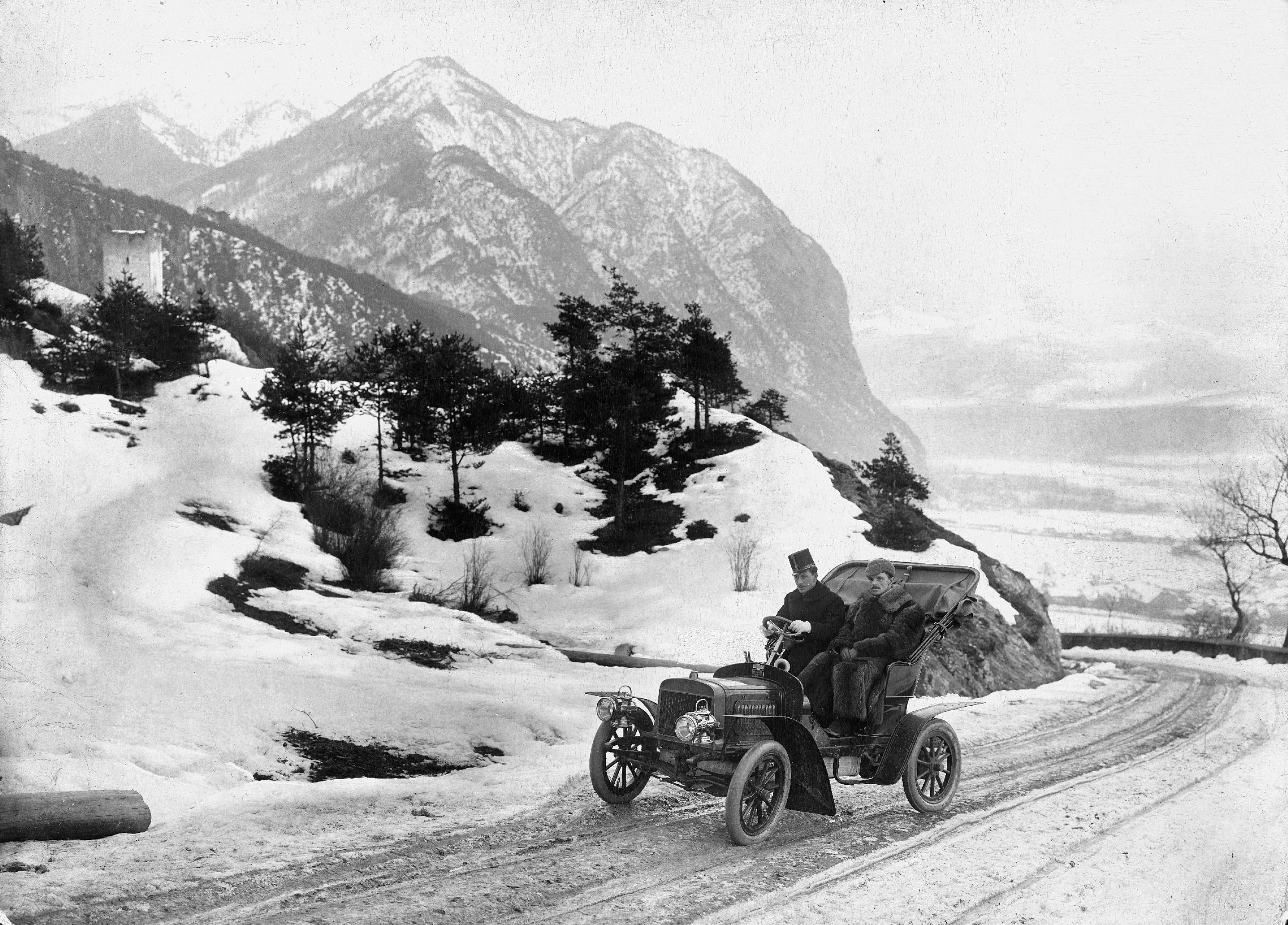 ¿Cómo se crearon los rallyes? Una historia que va de la mano con el motor, la tecnología y la sociedad