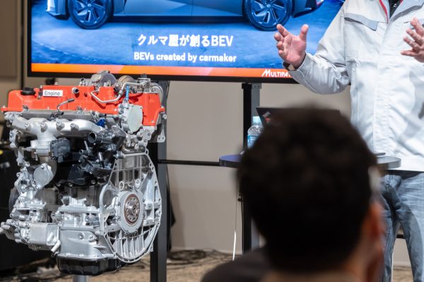 El transgresor motor de bolsillo Toyota, que demuestra que el futuro no necesariamente ha de ser con menos cilindros y 100% eléctrico