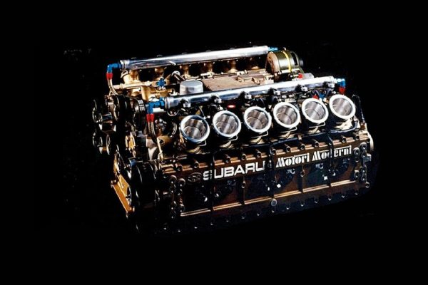 El fracasado motor 12 cilindros bóxer que Subaru desarrolló para la F1 terminó impulsando al primer Koenigsegg