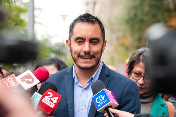 “Nuestra campaña tendrá un sello participativo”: Nicolás Hurtado