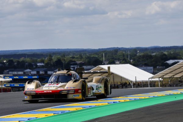 Hertz JOTA completa una machada de otra época y tendrá listo su Porsche 963 para Le Mans