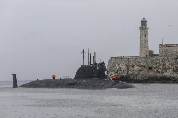 La presencia en Cuba de submarino nuclear y barcos de la fuerza naval de Rusia