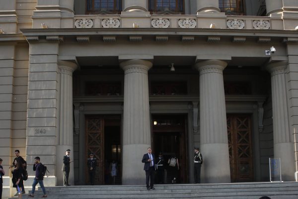 Los motivos de la Corte Suprema para solicitar mayor resguardo a Carabineros