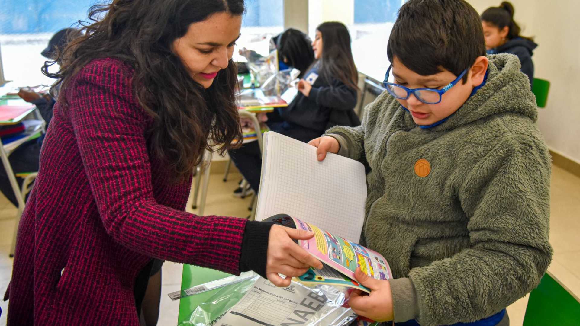 Junaeb comenzó la entrega de útiles escolares