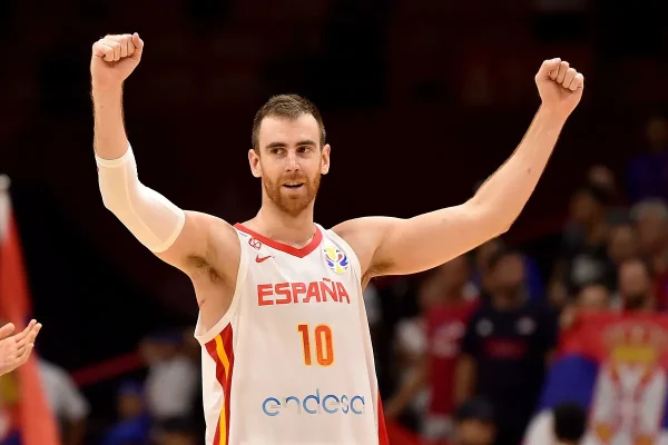 Vctor Claver deja el baloncesto tras 18 aos y un brillante palmars con Espaa