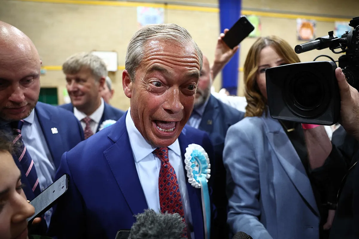 Elecciones Reino Unido: El populista Nigel Farage entra con su pequea 'Armada' en el Parlamento