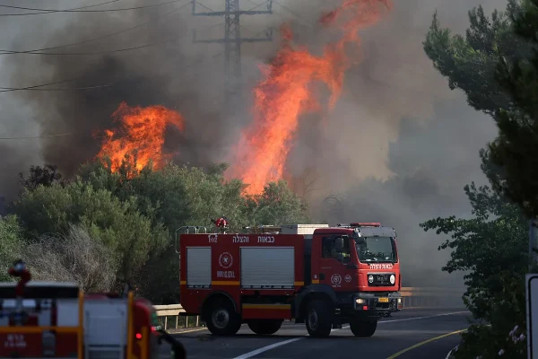 Israel detecta cuatro drones explosivos lanzados desde Lbano e intercepta dos