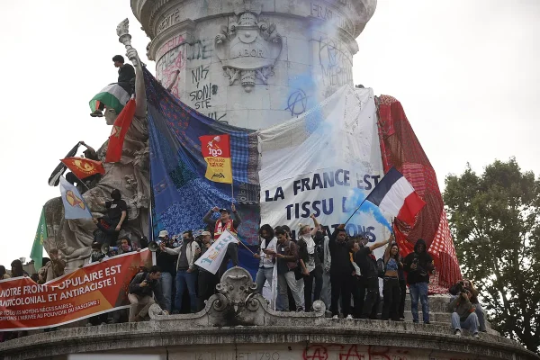 Victoria para la República, la UE respira aliviada