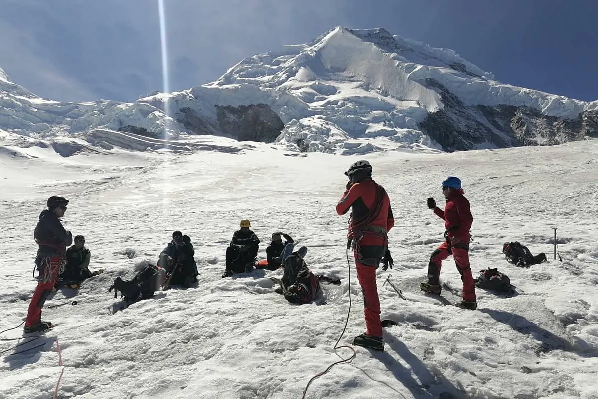 Hallan en el nevado Huascarn el cuerpo momificado de un turista desaparecido en 2002