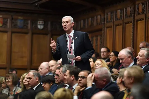 El laborista Lindsay Hoyle, reelegido como presidente de la Cmara de los Comunes en Reino Unido