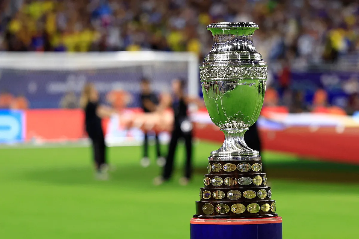 Comienza la final de Copa Amrica, hora y veintids minutos despus del horario programado