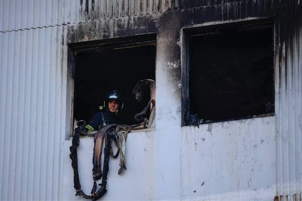 Mueren siete personas, entre ellas tres nios, en el incendio de un edificio en la ciudad francesa de Niza