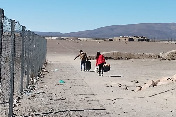 RN propone suspender temporalmente el ingreso a Chile de migrantes de 13 países