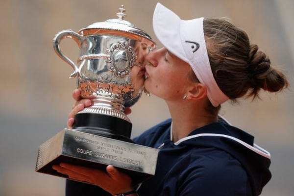 Krejcikova, reina en Wimbledon y retorna al Top 10 de la WTA – Diario Deportivo Más