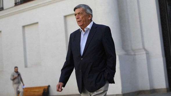 Carmona evalúa coordinación PC-La Moneda con jefe de gabinete de Boric