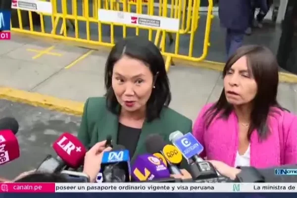 Keiko Fujimori sobre Domingo Pérez: El fiscal ya perdió el juicio. Hemos escuchado un discurso netamente político