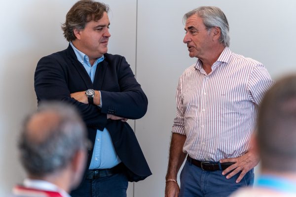 ¿Cómo dicta nuestro cerebro y nuestras emociones cómo conducimos? Carlos Sainz lo explica