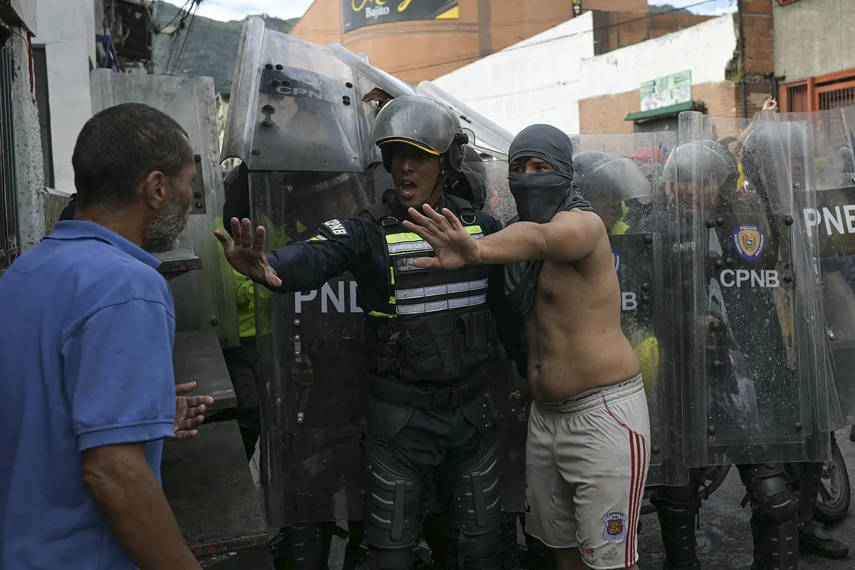 Los premios de Maduro para sus represores: 100 dlares por detenido, ascensos y vacaciones