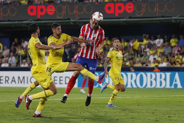 Ni Sorloth ni Julin lvarez desatascan al Atltico en un duelo frentico en Villarreal | LaLiga EA Sports 2024