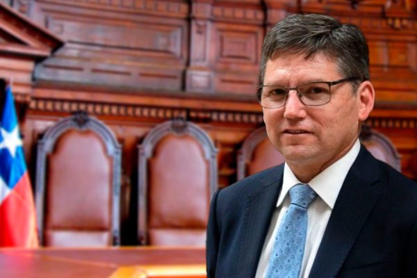 Ministro Jean Pierre Matus Defiende «Vínculo Profesional» con Luis Hermosilla