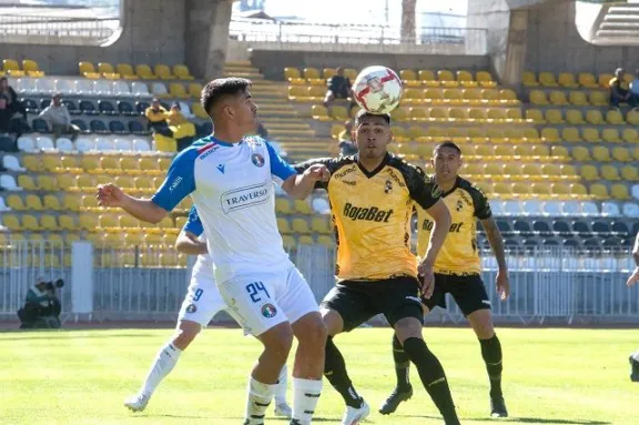 Campeonato Nacional: Los cambios de ‘Nano’ Díaz para el duelo ante Cobreloa