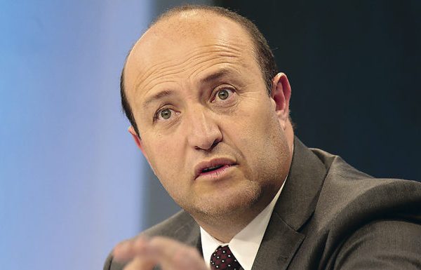 Exfiscal Manuel Guerra renuncia al TS de Amarillos y docencia de U. San Sebastián