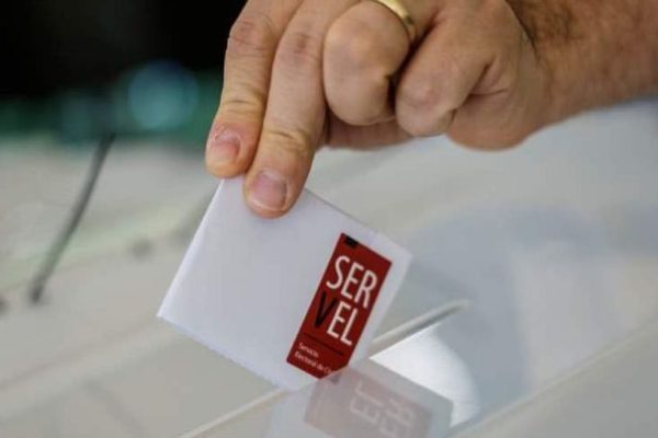 Próximas elecciones: seis urnas por mesa, sellos “especiales” y sin ley seca