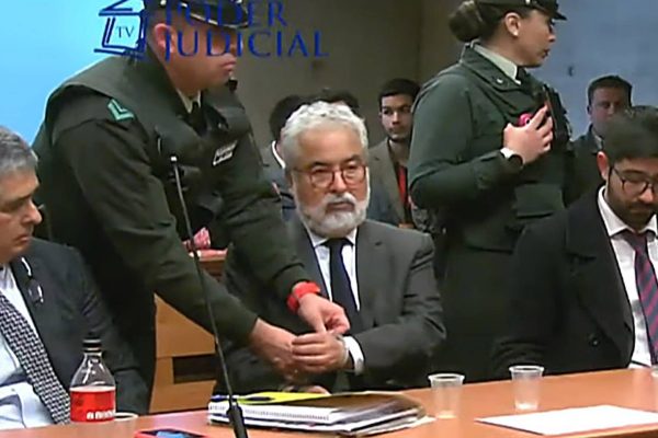 Tribunal decreta prisión preventiva para Luis Hermosilla y Leonarda Villalobos por Caso Audios