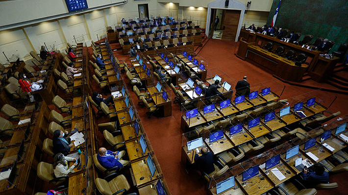 Pensiones: Boric llama a aliados en la Cámara a replicar acuerdo del Senado