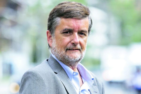 Undurraga (Evopoli): “Lo que busca el PC es quiebre solapado con el Gbno.”