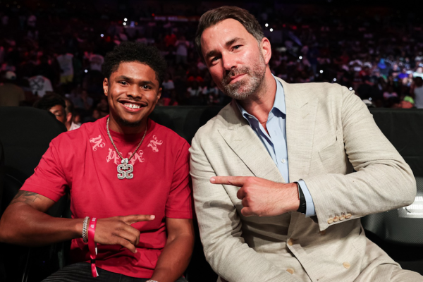 Shakur Stevenson y Eddie Hearn