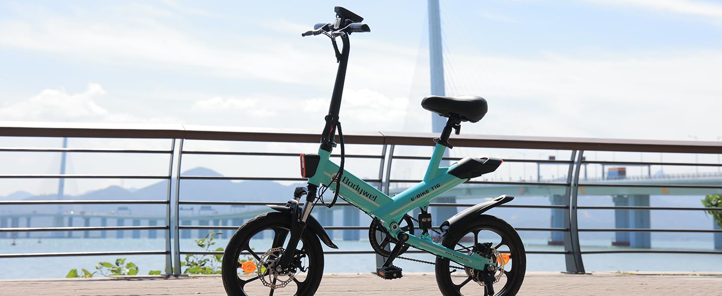 Llantas macizas en esta ebike de bolsillo con la que podrás conquistar la ciudad que cuesta solo 500 euros