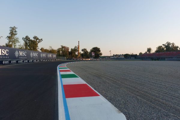 Oscar Piastri: "Espero que no hayan quitado carácter a lo que es un circuito divertido e histórico"