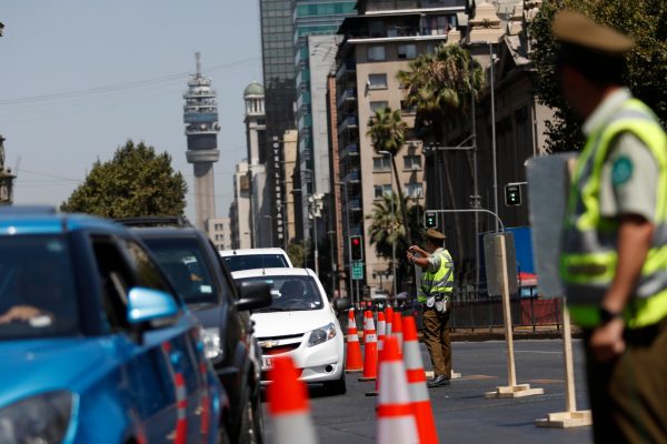 estos son todos los cortes y desvíos de tránsito para este domingo 8 de septiembre en Santiago