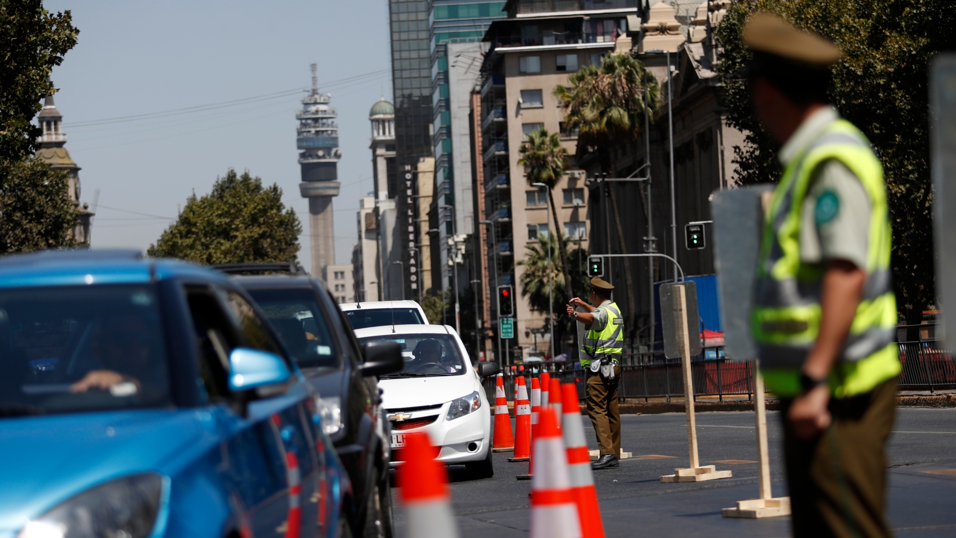 estos son todos los cortes y desvíos de tránsito para este domingo 8 de septiembre en Santiago