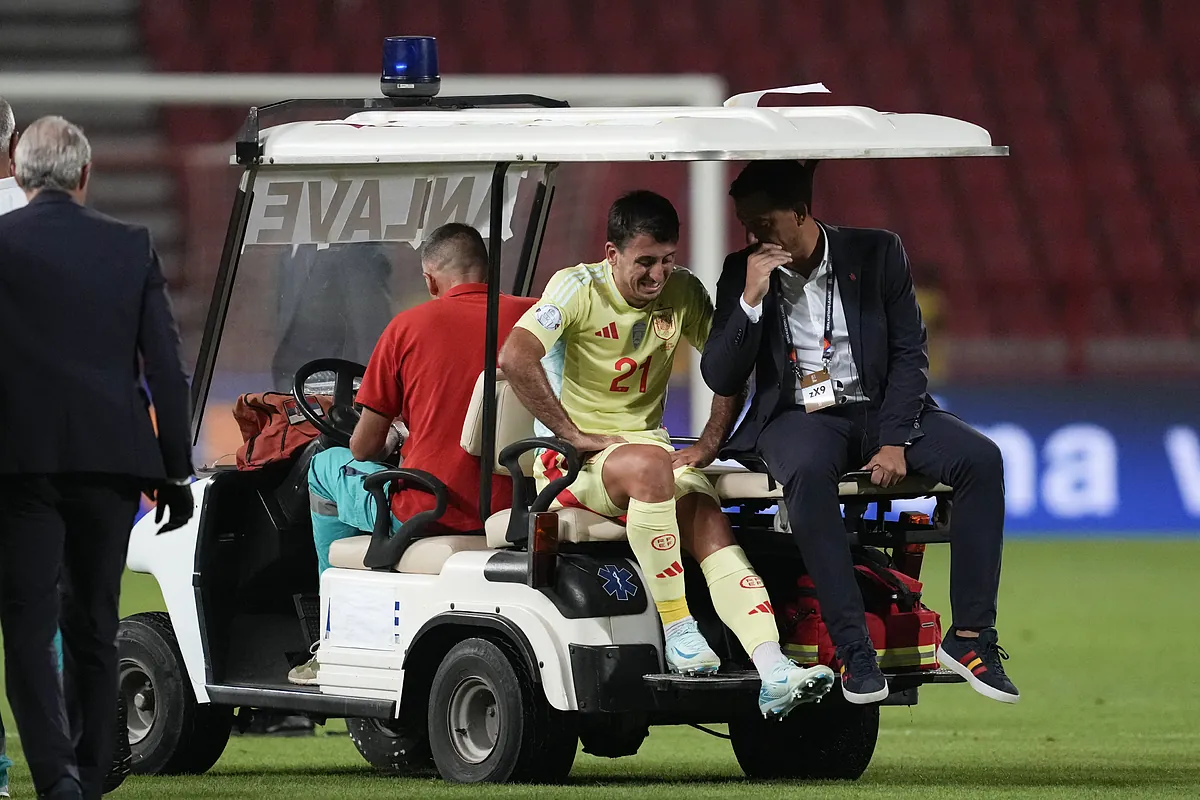 Preocupación por el esguince de tobillo de Oyarzabal pero no por el empate ante Serbia: "Era un partido de pretemporada"