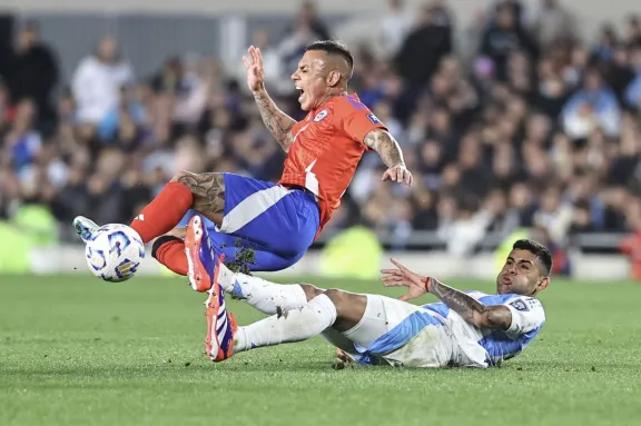 Chile recibe un nuevo mazazo de una Argentina categórica: Así quedó la tabla de las Eliminatorias