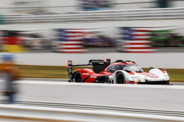 Kevin Estre y Matt Campbell regresan a la IMSA para Petit Le Mans