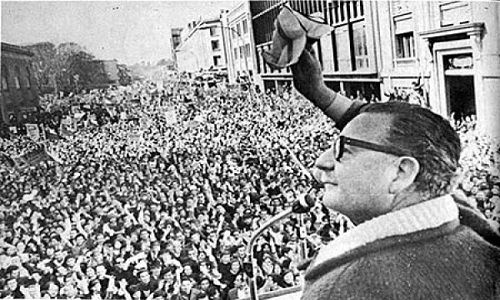 “Ustedes tendrán la responsabilidad histórica de realizar lo que Chile anhela”: Salvador Allende