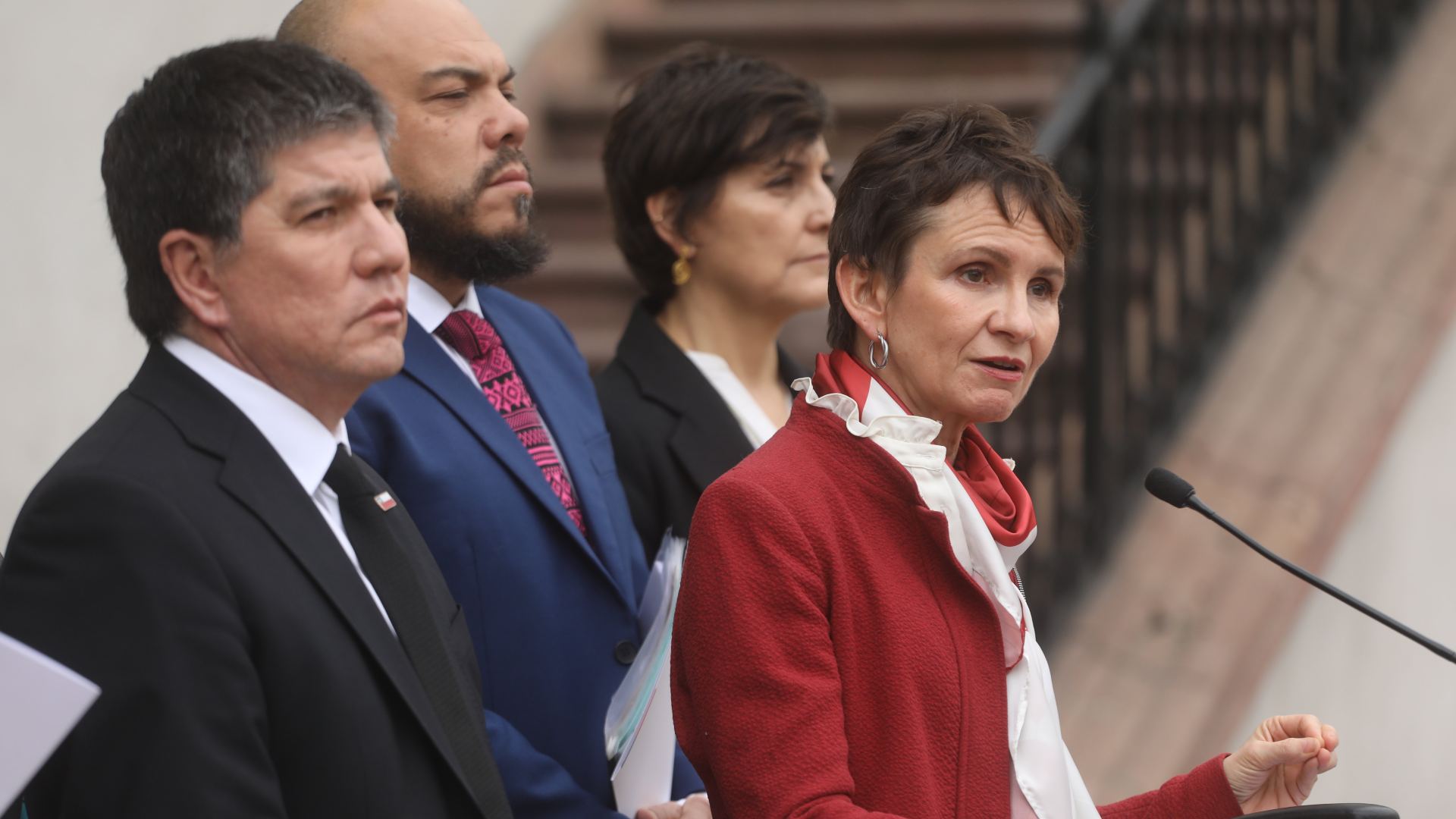 Abogada de cabo Zamora se querelló contra Monsalve y Tohá por infracción a la Ley de Inteligencia