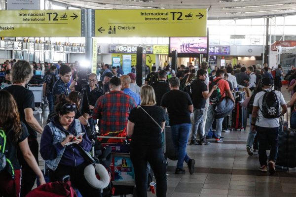 Las medidas que tomaron las aerolíneas ante el paro indefinido de los trabajadores de la DGAC