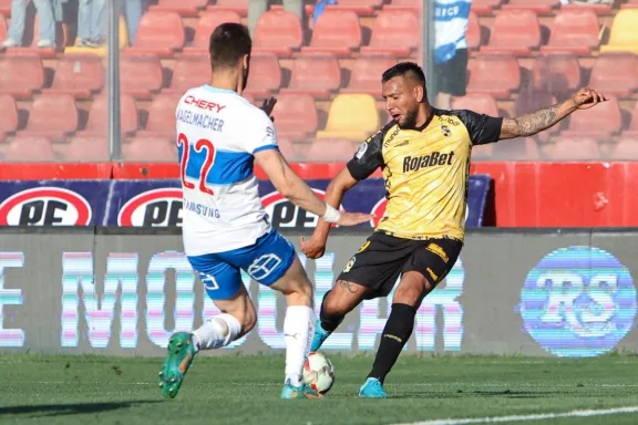 Triunfazo Pirata ante la UC para soñar con la Copa Sudamericana