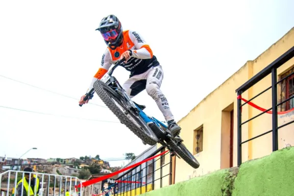 Torneo de downhill: Jerónimo Páez se corona campeón en “Del barrio al puerto”