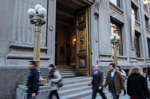 Banco Central: PIB creció 2,3% en tercer trimestre, 0,1% sobre lo esperado