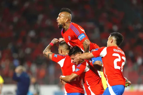 La Roja despierta y golea a Venezuela en eliminatorias