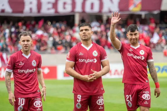 En La Serena esperan por Gallegos y el goleador Lionel Altamirano