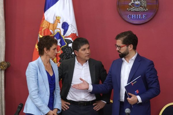 Boric afirma que nadie está por sobre la ley tras detención de exsubsecretario del Interior