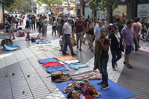 Economistas sobre Imacec 0%: «Agoreros de siempre tenían razón»