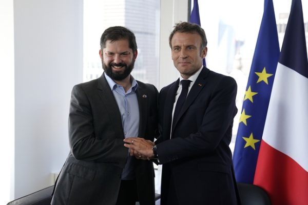 Boric recibirá en Visita Oficial en La Moneda al Presidente de Francia Emmanuel Macron