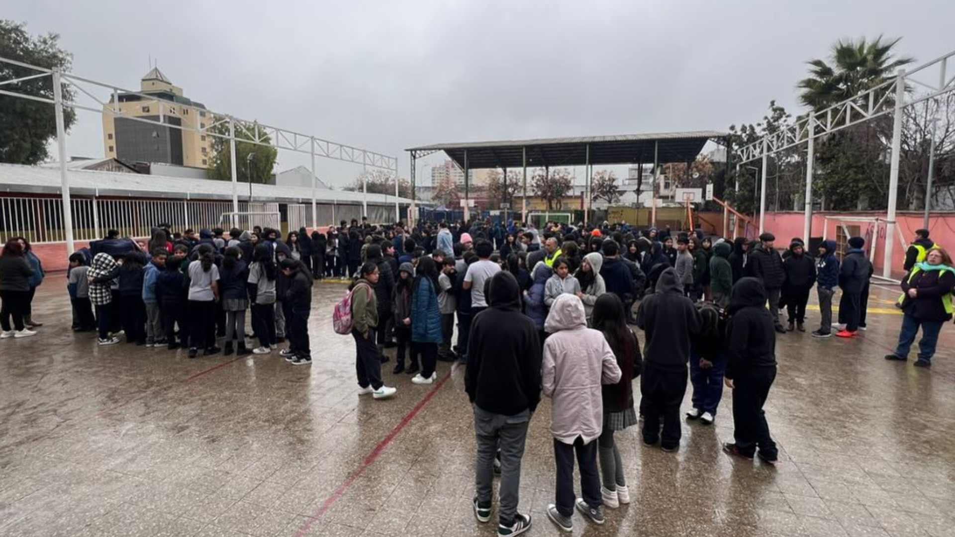 Escuela Cervantes descarta participación de extranjeros en empalamiento de alumno